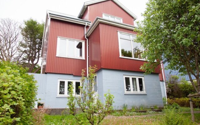 3 Storey 5 Bedroom, 3 Bathroom House in the Center of Tórshavn