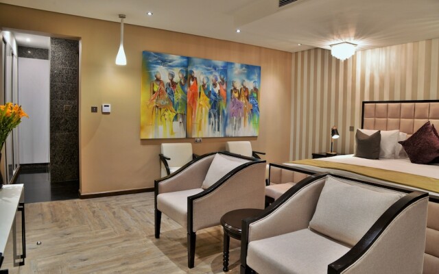 Mantis EPIC Hotel & Suites