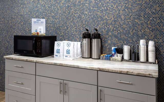 Travelodge by Wyndham Albuquerque East