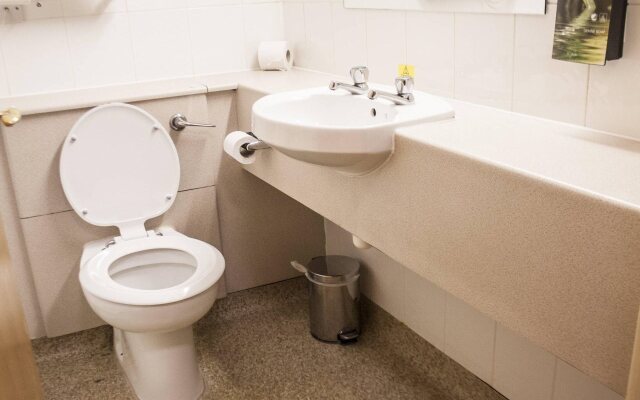 Ibis Wakefield East - Castleford