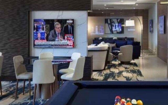 Global Luxury Suites in Boca Raton