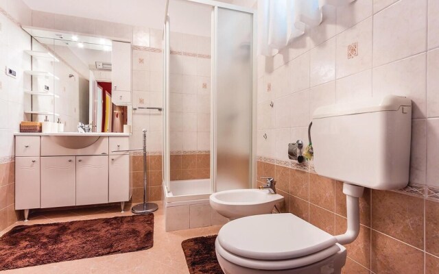 Nice Home in Matulji With Wifi and 4 Bedrooms
