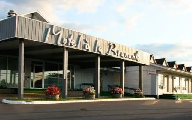 Motel à la Brunante