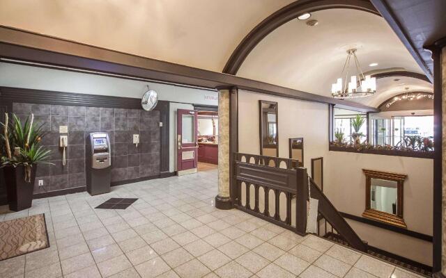 Comfort Inn & Suites Downtown Edmonton
