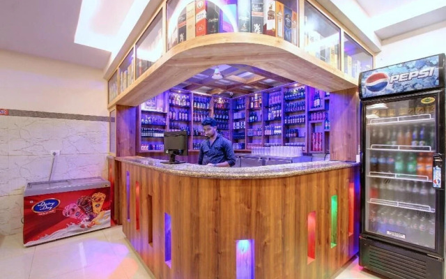 Hotel Ambika International Byndoor