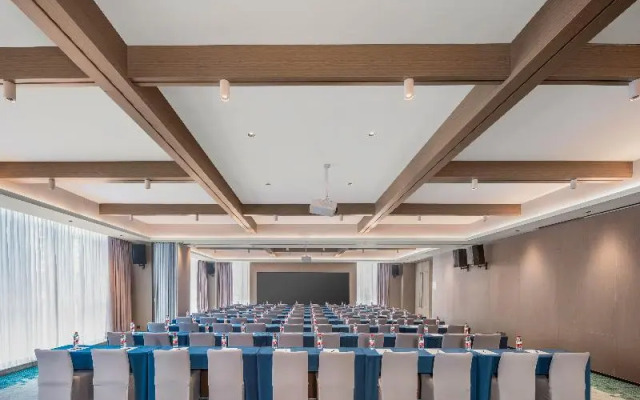 Holiday Inn Express Taizhou Toumen Port