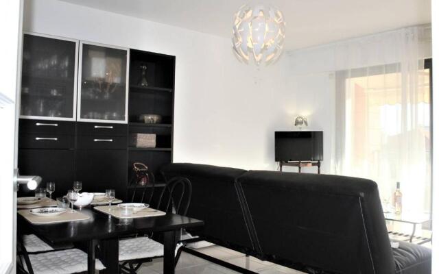 Appartement Villeneuve-Loubet, 3 pièces, 5 personnes - FR-1-252A-70