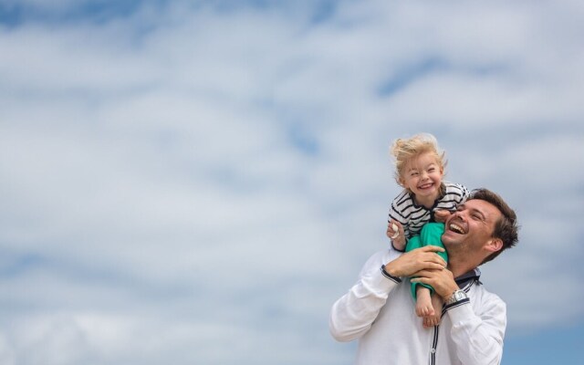 Moder Chalet With a Dishwasher, Behind the Dunes