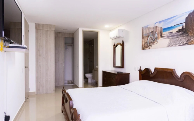 Ocean Overlooking Apartment W Pool Gym Jacuzzi Wifi 502 - Apartment in Cartagena - Photo 3
