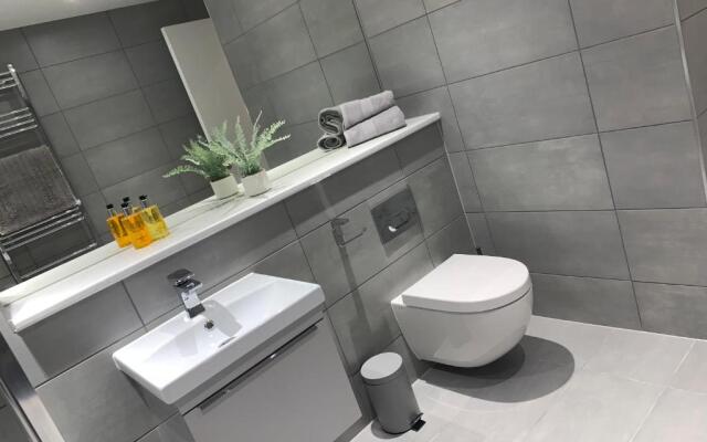 Roomotel - Broadoaks Apartments