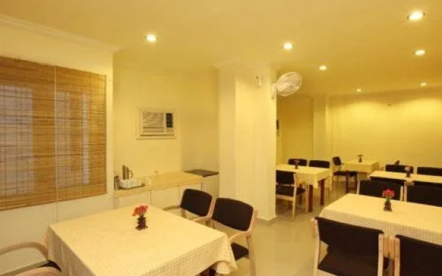 Manakkil Tourist Home