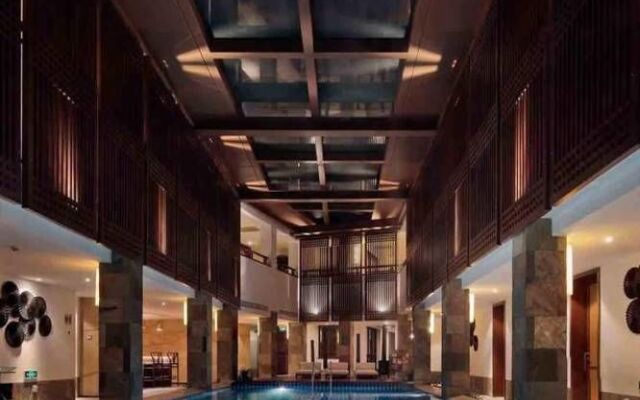 Yuehe Hotel