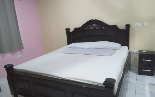 Captivating 1-bed Lodge in Accra