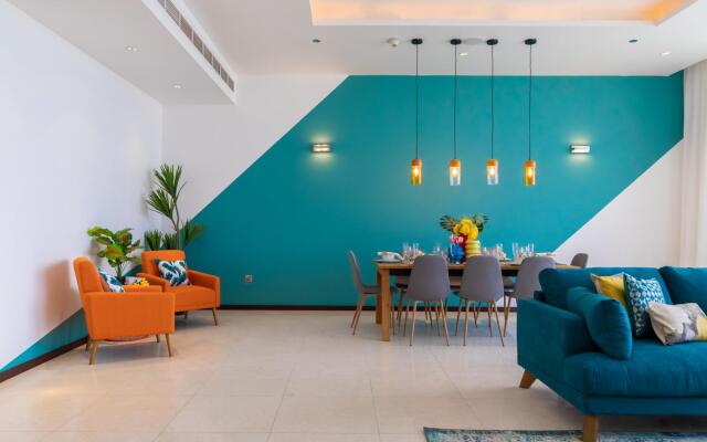 Tiara Aquamarine - 302- PJ