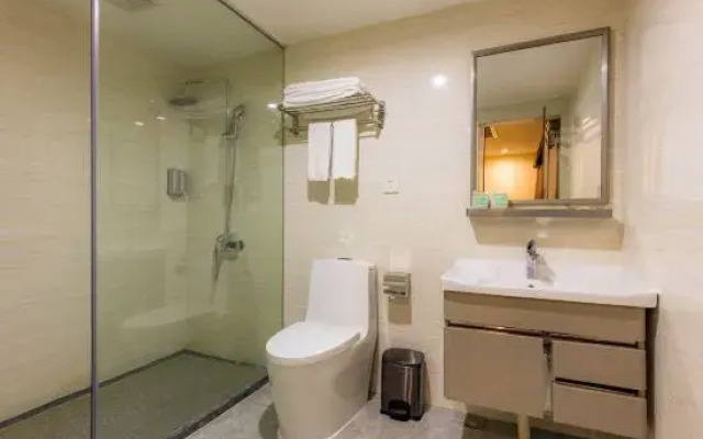 Silver Lake Hotel (Zhuhai Jinwan Airport)
