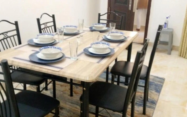 Stay.Plus Kingstone Executive Apartment