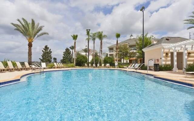 W216 - 5 Bedroom Luxury Villa Near Disney