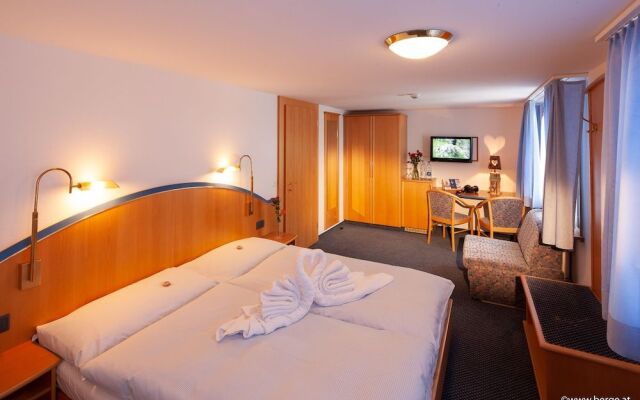 Familien-Hotel Krone Brülisau GmbH