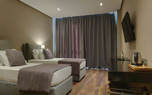 Supreme Hotel & Spa