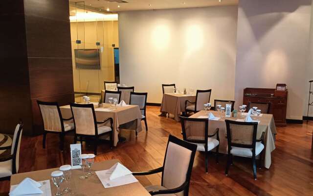 Discovery Suites