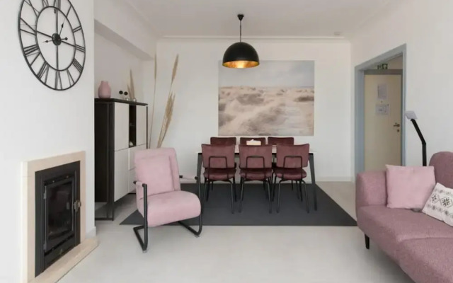 Family Apartment in Ostend Near the sea