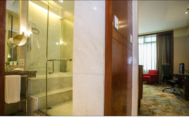 New Coast Hotel Manila