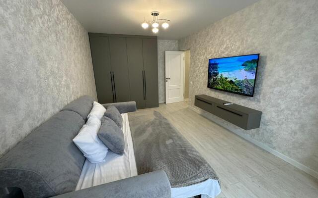 Апартаменты на улице 50 лет СССР 3А