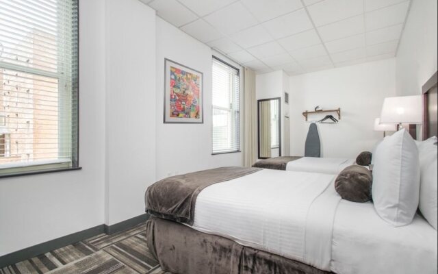 140 Clarendon