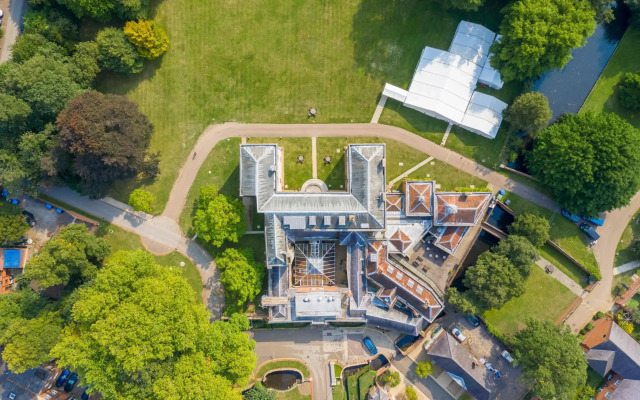 Hitchin Priory