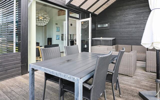 6 Person Holiday Home in Hadsund