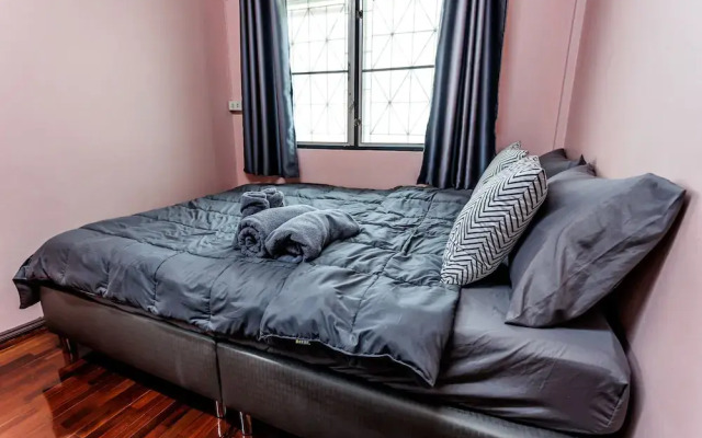 Baan Mee Suk Ayutthaya - Hostel