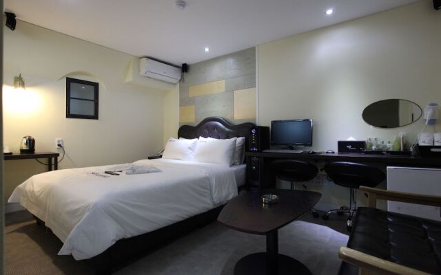 Hotel Zzac Sinlim