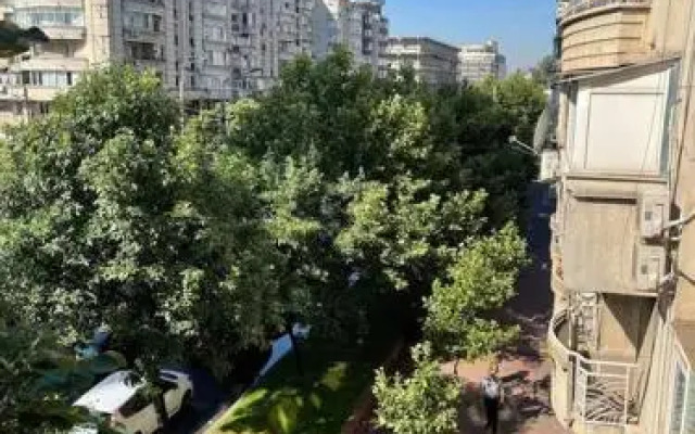 3 Rooms Apartament In The City Center Of Bucharest
