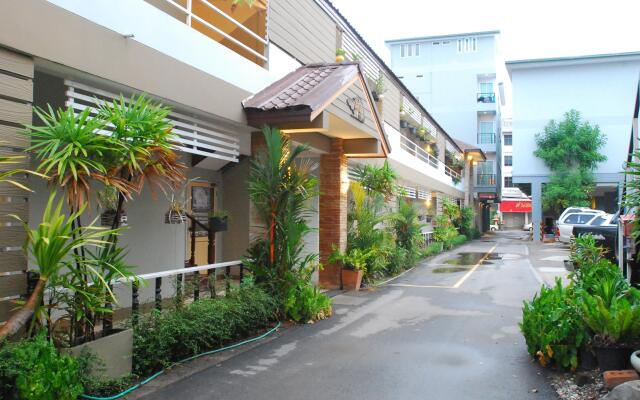 Lucky Home
