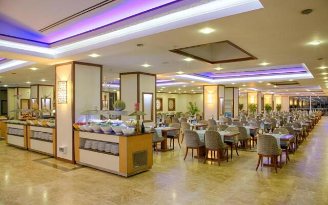 Grand Ozgul Thermal Holiday Village