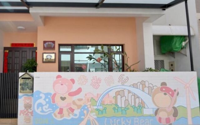 Lucky Bear Guesthouse