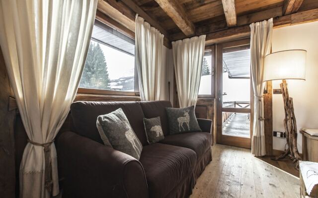 Cortina Lodge Stunning View R&R