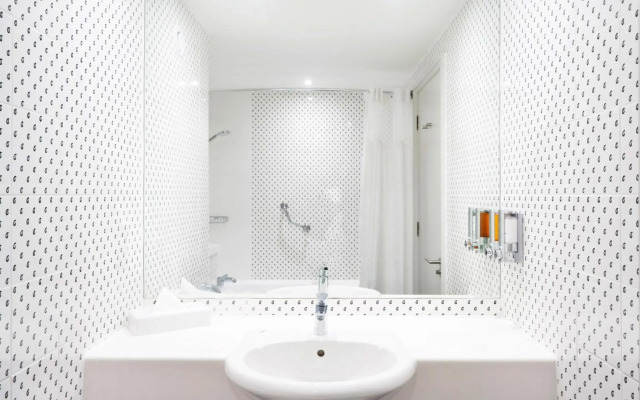 Holiday Inn Hemel Hempstead M1, Jct. 8 by IHG