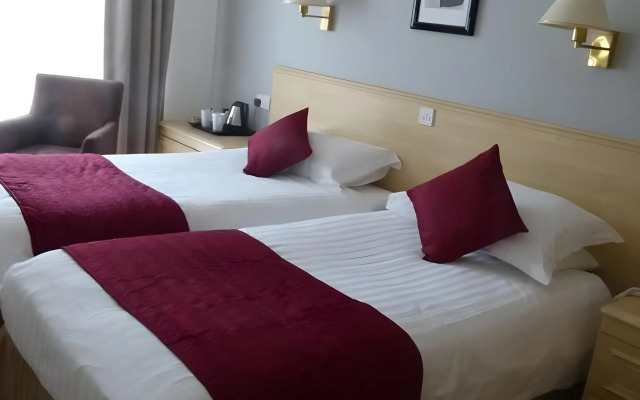 Beachcombers Hotel