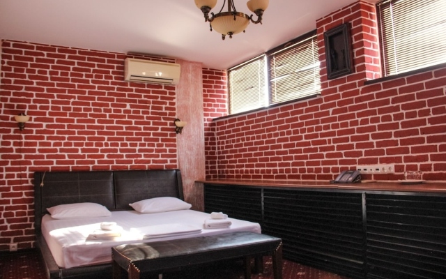 Кристалл Палас