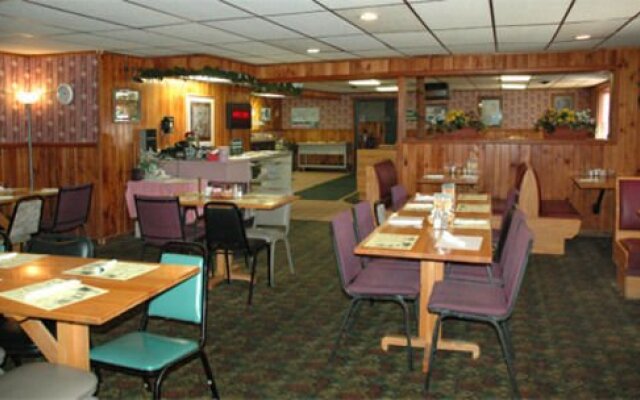 Zellar's Village Inn