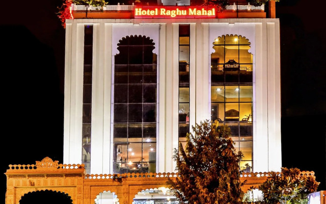 Raghu Mahal Hotel