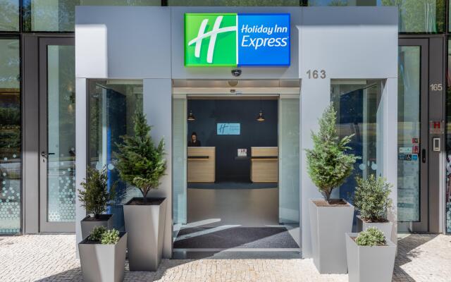 Holiday Inn Express Porto - Exponor, an IHG Hotel