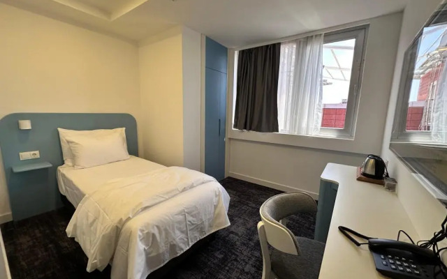 No25 Hotels