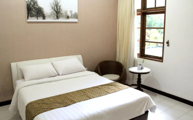 Griya Yunika – Guest Rooms – Yogyakarta