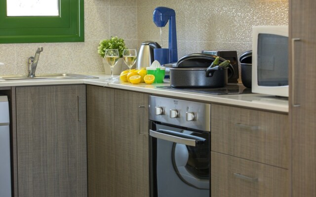 Protaras Olive Suite