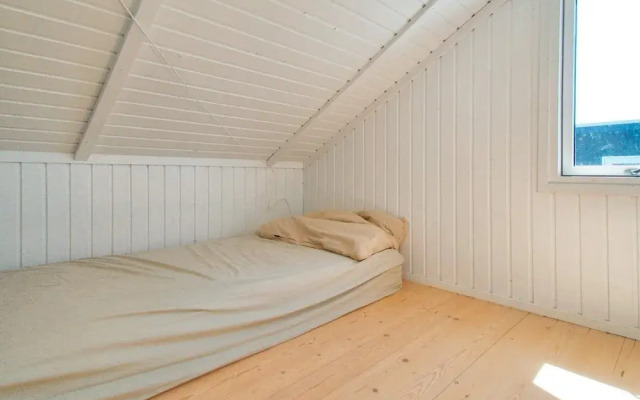 6 Person Holiday Home in Sjaellands Odde-by Traum