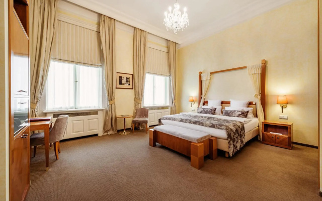 Ventana Hotel Prague