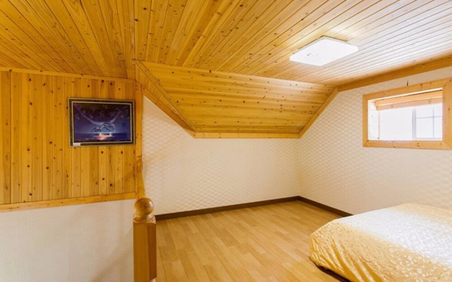 Yeongwol Deulkkotsanjang Pension