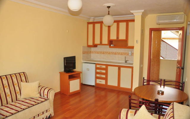 Cinar Family Suite Hotel